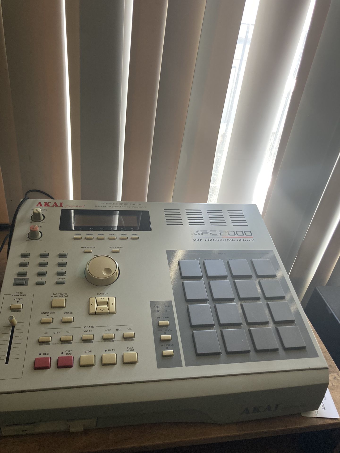 MPC 2000 Roger Lynn Edition 1997