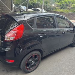2016 Ford Fiesta