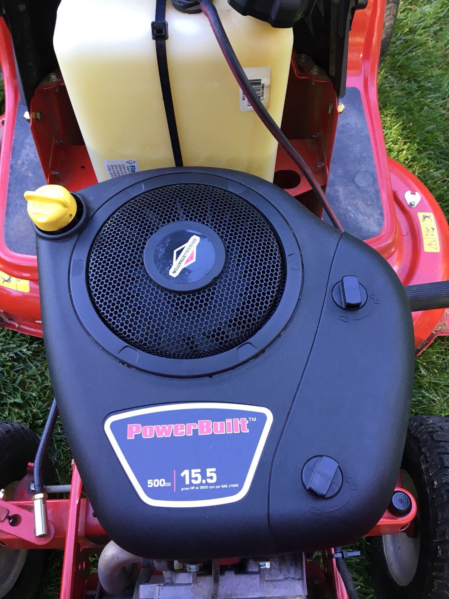 TroyBilt Pony LT5 Lawn Tractor, 15.5 HP / 42in Cutting Deck for Sale