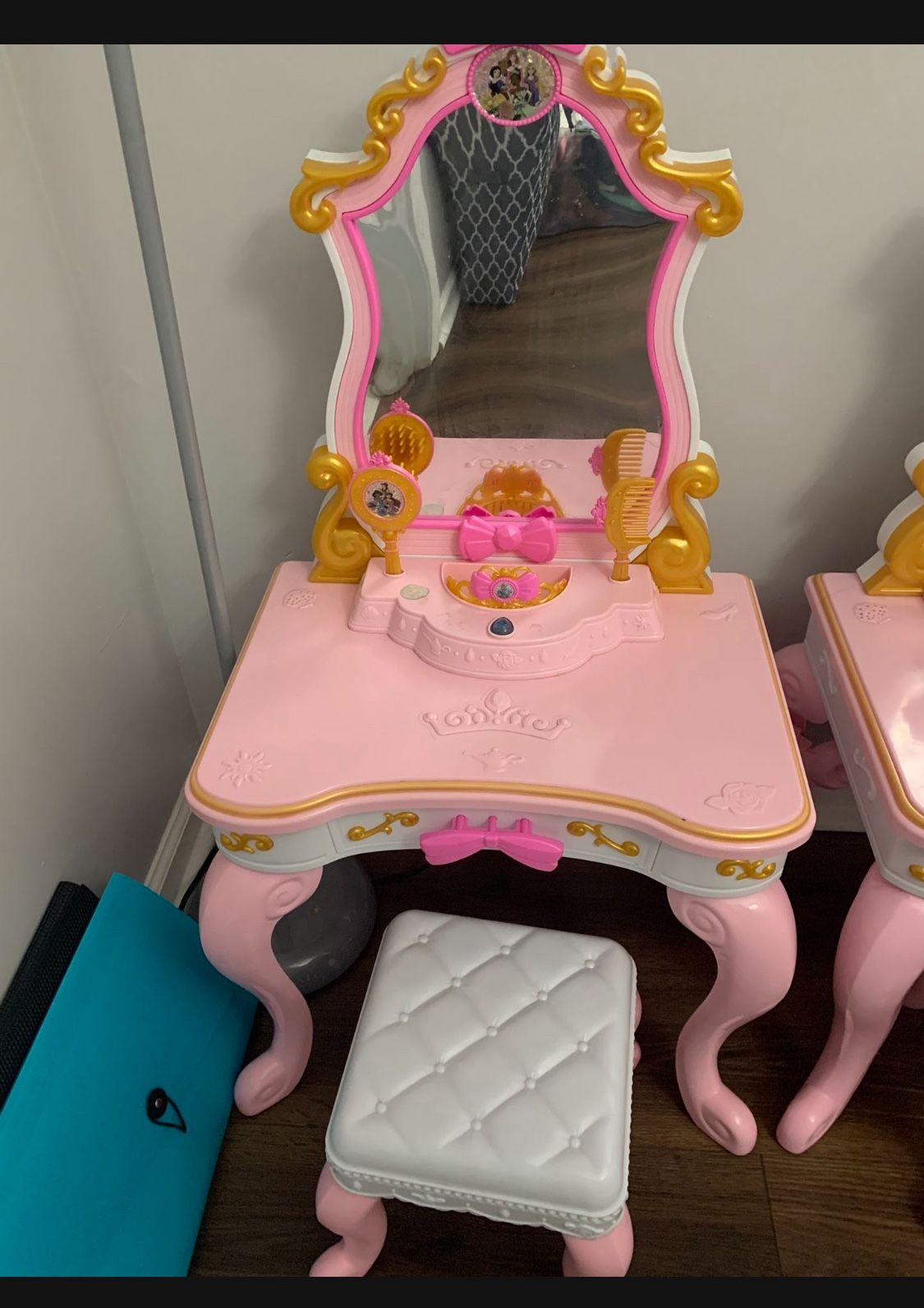 princess vanity