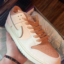 Dunk Low SB Trocadero Gardens Size 13