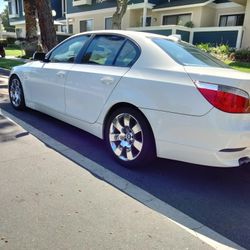 2004 BMW 530i