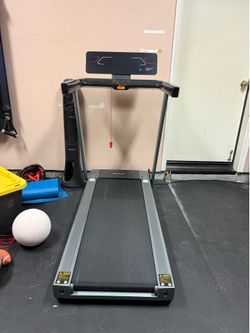 Space Saving foldable Treadmill