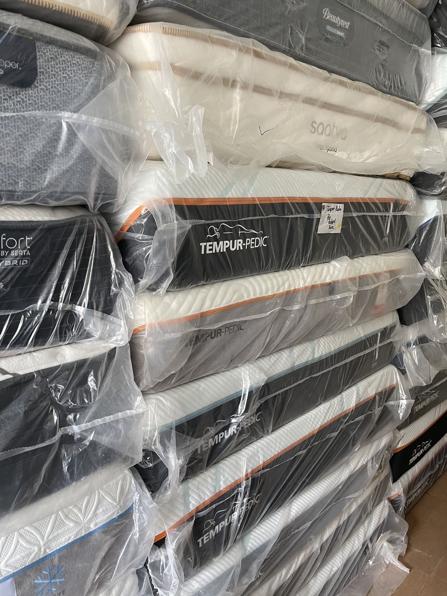 Tempurpedic Simmons Beauty Rest Saatva Sealy Stearns& Fosters Mattress King Queen Full Twin Pillowtop 