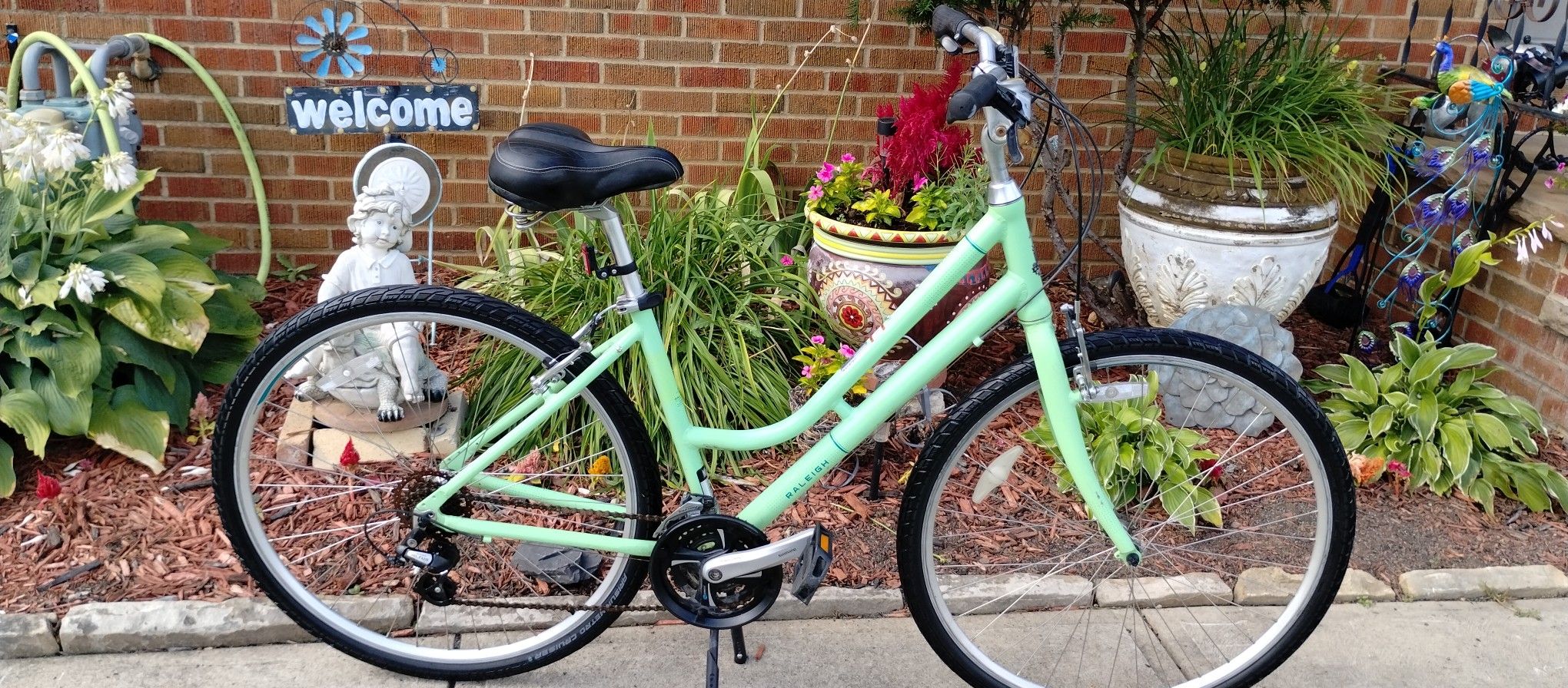 Nice 700c Raleigh Detour Hybrid Step Through Bike Med Size Frame Trigger Shifter Tuned Ready To Ride