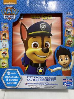 Brand new Electronic Reader And 8 Book Collection