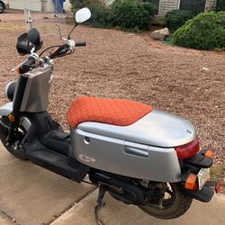 2007 Yamaha C3 XF50 Scooter