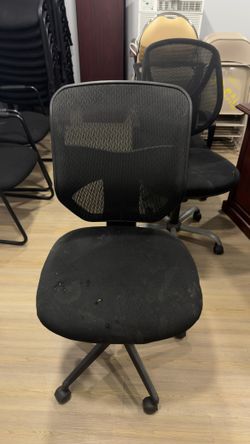 Office Mesh Chair (No Armrest)