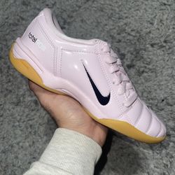 Nike Total 90