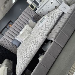 💥 Queen, King Storage Bed Frames! 👉 Furniture Sectionals, Dining Avail