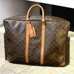 L⚡️V SIRIUS TRAVEL BAG