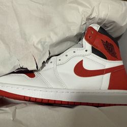 Jordan 1 OG Heritage