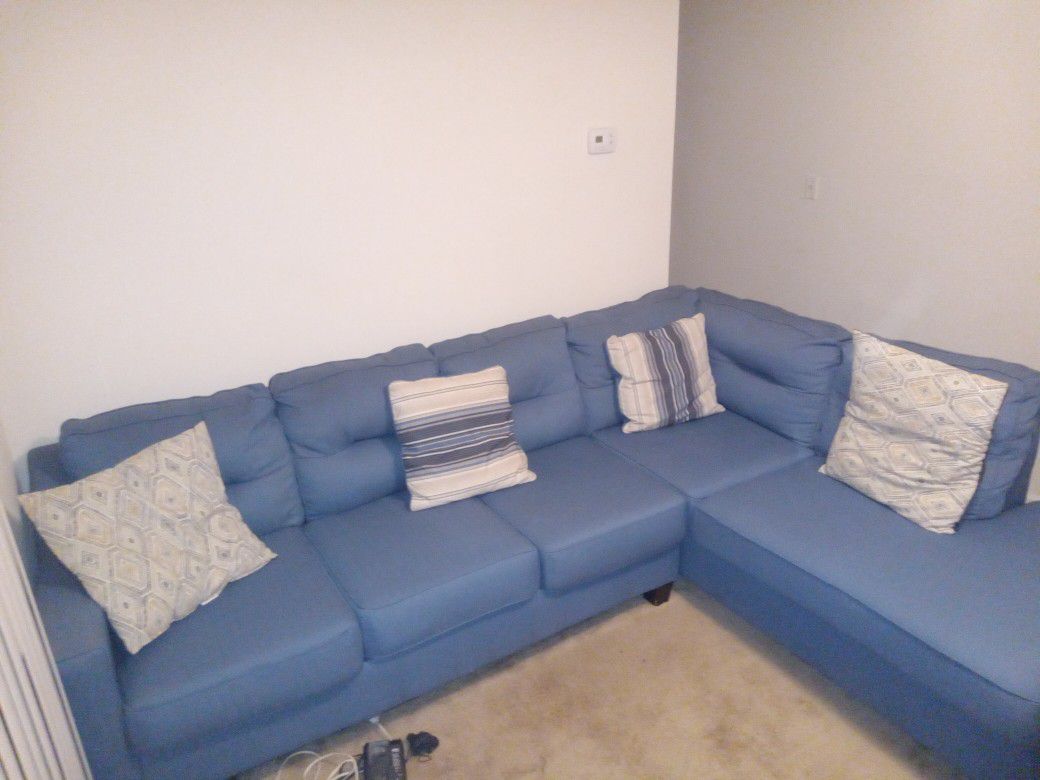 Large L-Shape Corner Section Couch