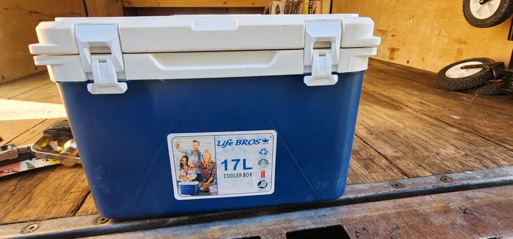 Cooler 17L