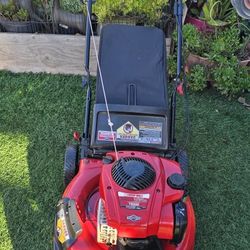 Troy-bilt 150cc 21" Self-Propelled Lawnmower 