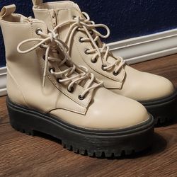 Women's boots