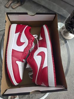 AIR Jordan 1 Low