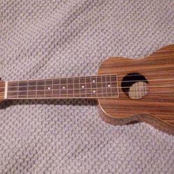 Leolani Ukulele Perfect Condition