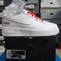 Brands New Nike AF1 In box Size 8-12