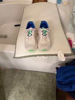 Hoka Gaviota 6