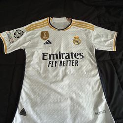 Real Madrid Jersey - #5 Bellingham