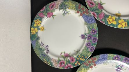 Nikko fine China plates