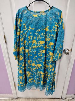 Ladies Pakistani/Indian Suit 3 piece