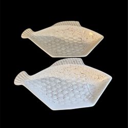 Vintage L40 USA Speckled Fish Dish Set