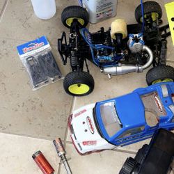 4x4 Jammin Nitro Rc Car 
