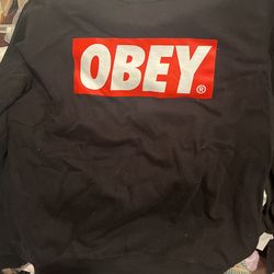 Obey crewneck large