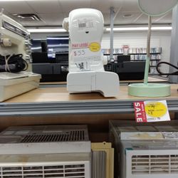 Sewing Machine Singer