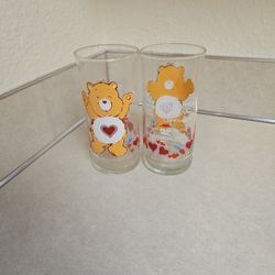 1983 PIZZA HUT Tenderheart Bear Glasses 