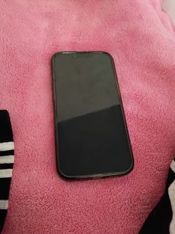 iPhone 16e