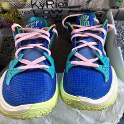 Kyrie Low IV 