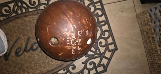 Brunswick Crown Jewel Bowling Ball