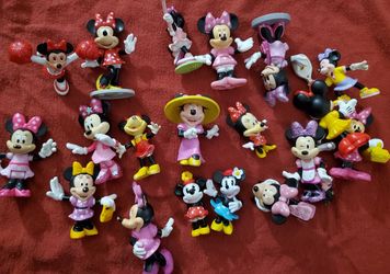 Minnie Mouse Lot 