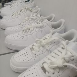Nike Air Force 1 MEN SIZE 6.5, 9, 12, 15