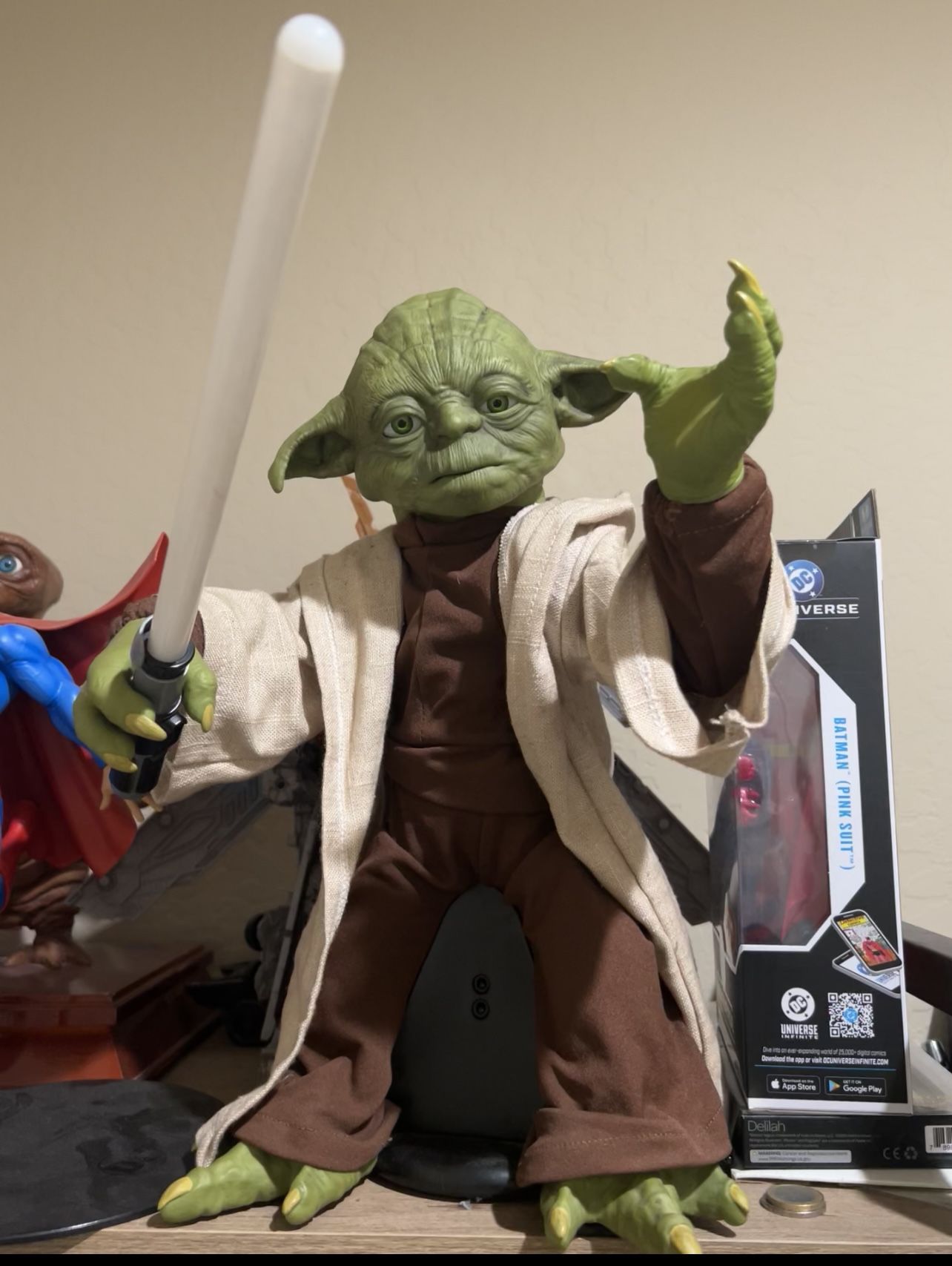 Star Wars Master Yoda 16 Inch Interactive Animatronic