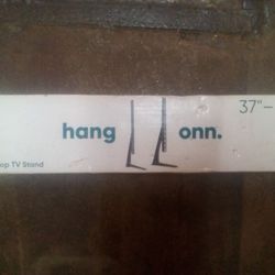 Hang Onn Tabletop TV Stand 