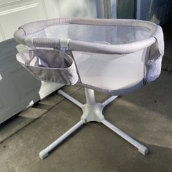 Halo Bassinest Swivel Sleeper 