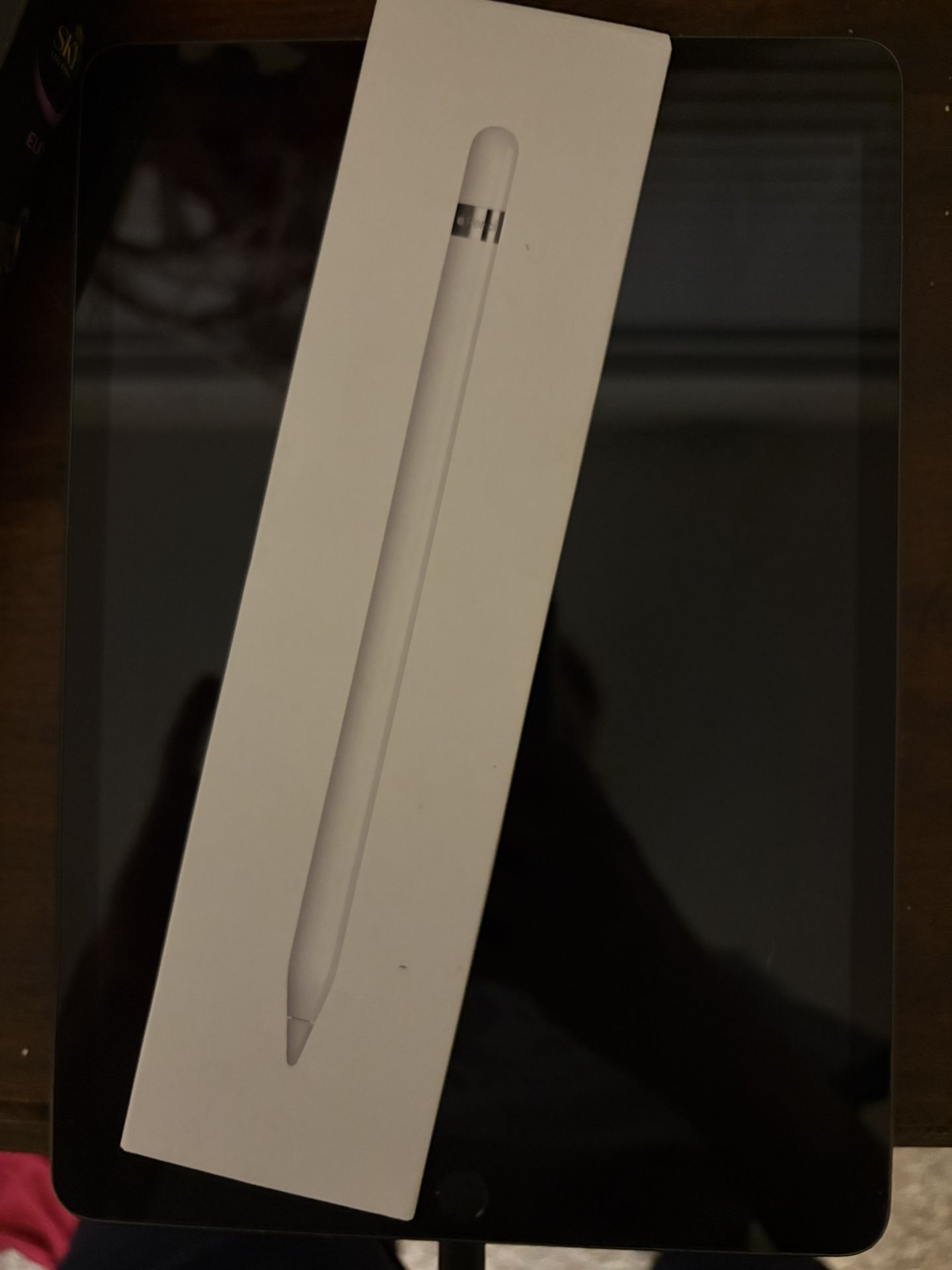 8th Generation iPad And 1st Generation Apple Pencil