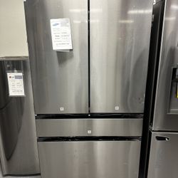Brand New Samsung Refrigerator 