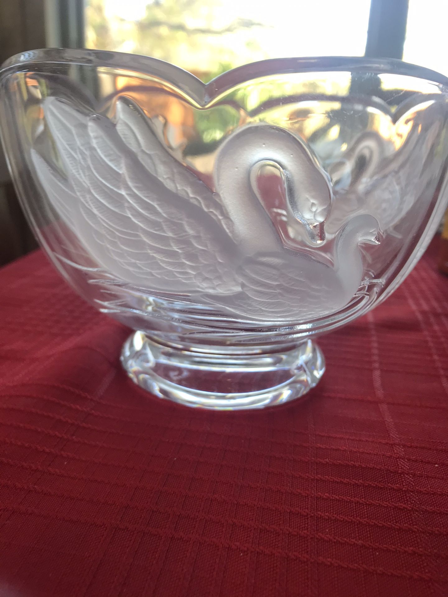 24% Lead Crystal Etched Frosted Swan Bowl From France