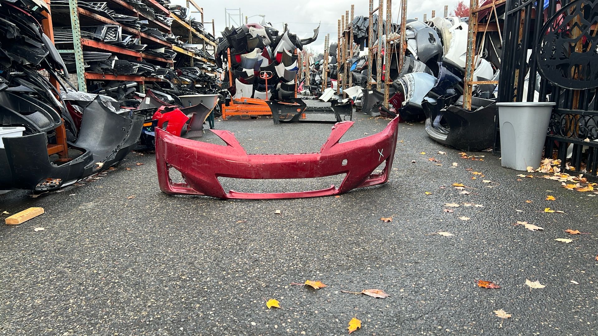 2011 To 2013 Lexus IS350 Front Bumper Cover #B984  LX1000 212