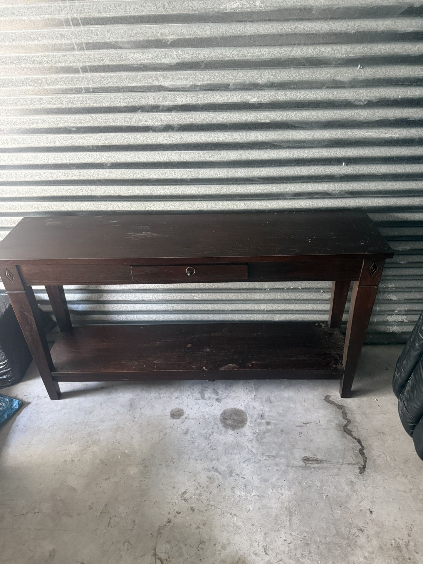 Entryway table 