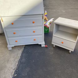 Dresser/ Nightstand / Nursery 
