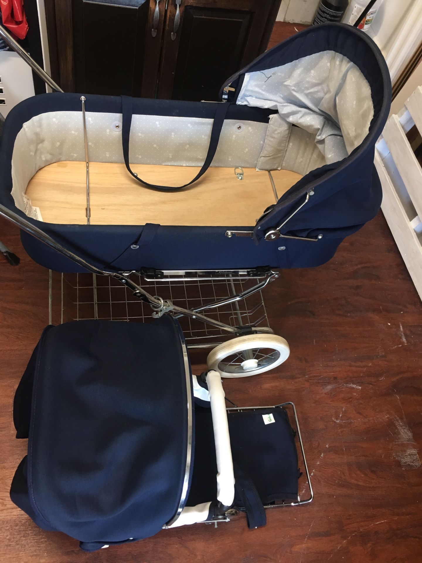 Emmaljunga Stroller and Seat. Two pieces Set