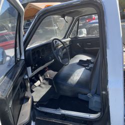 Camioneta Chevy Modelo 1986