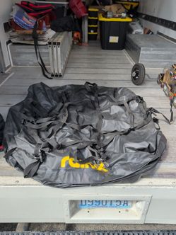 Waterproof roof bag