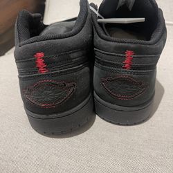 Size 13  Air Jordan 1 SE Craft Low Dark Smoke Red